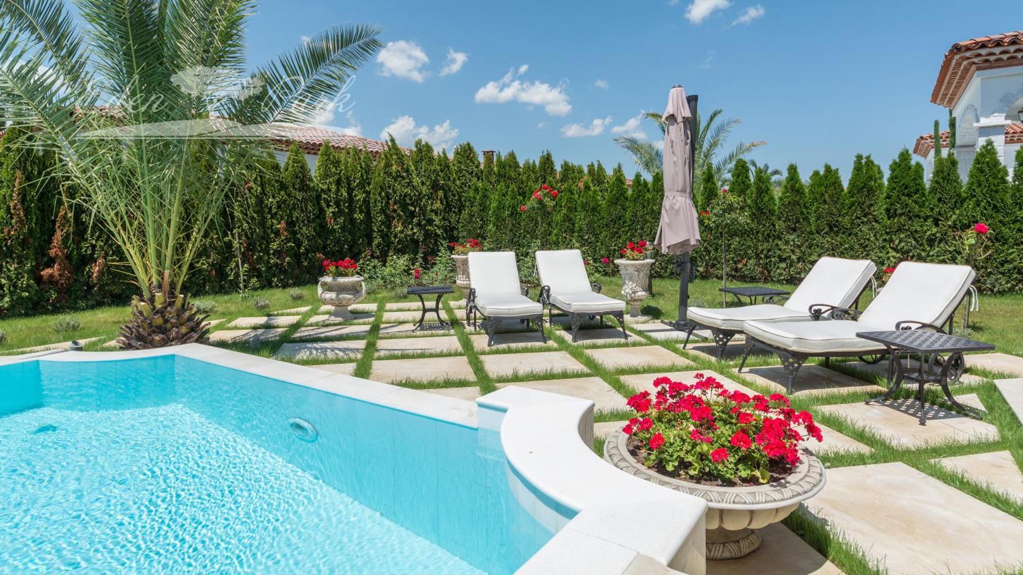 Eden Park Luxury Villas Sunny Beach Phòng bức ảnh
